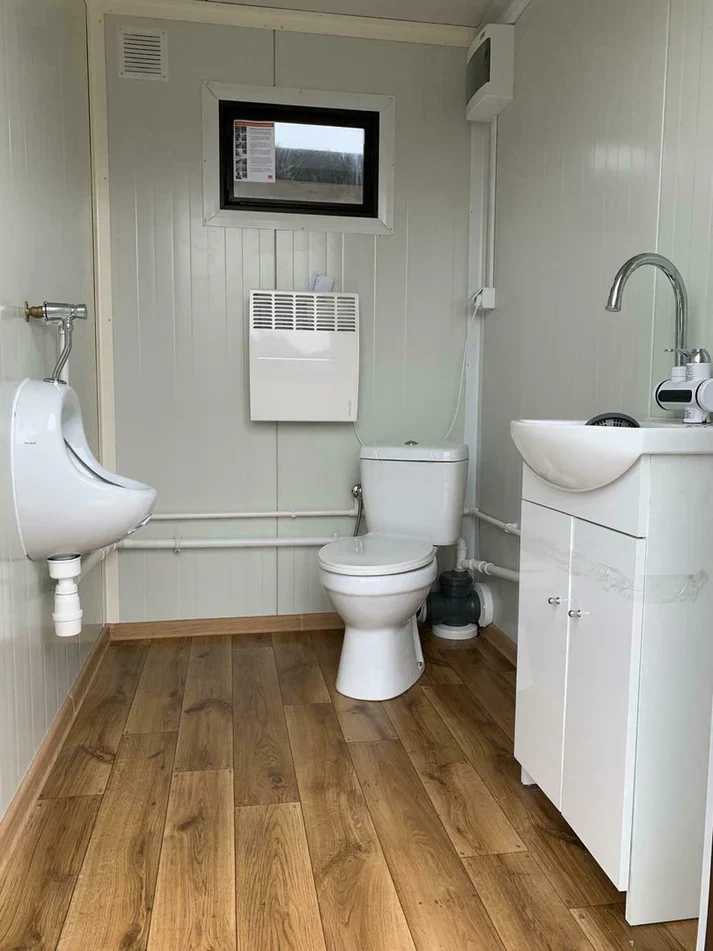 Conteneur Sanitaire Double avec Réservoir à Déchets Blanc 3x2 Mètres - Image 4